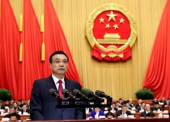 李克強(qiáng)：推動(dòng)國(guó)家級(jí)新區(qū)、開發(fā)區(qū)、產(chǎn)業(yè)園區(qū)等創(chuàng)新發(fā)展