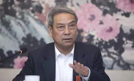 陳錫文：中國農(nóng)村還有5.7億人，判斷鄉(xiāng)村情況要靠科學(xué)統(tǒng)計(jì)而不是返鄉(xiāng)故事！